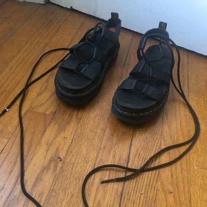 Black Doc Martens sandels Nartilla size 8